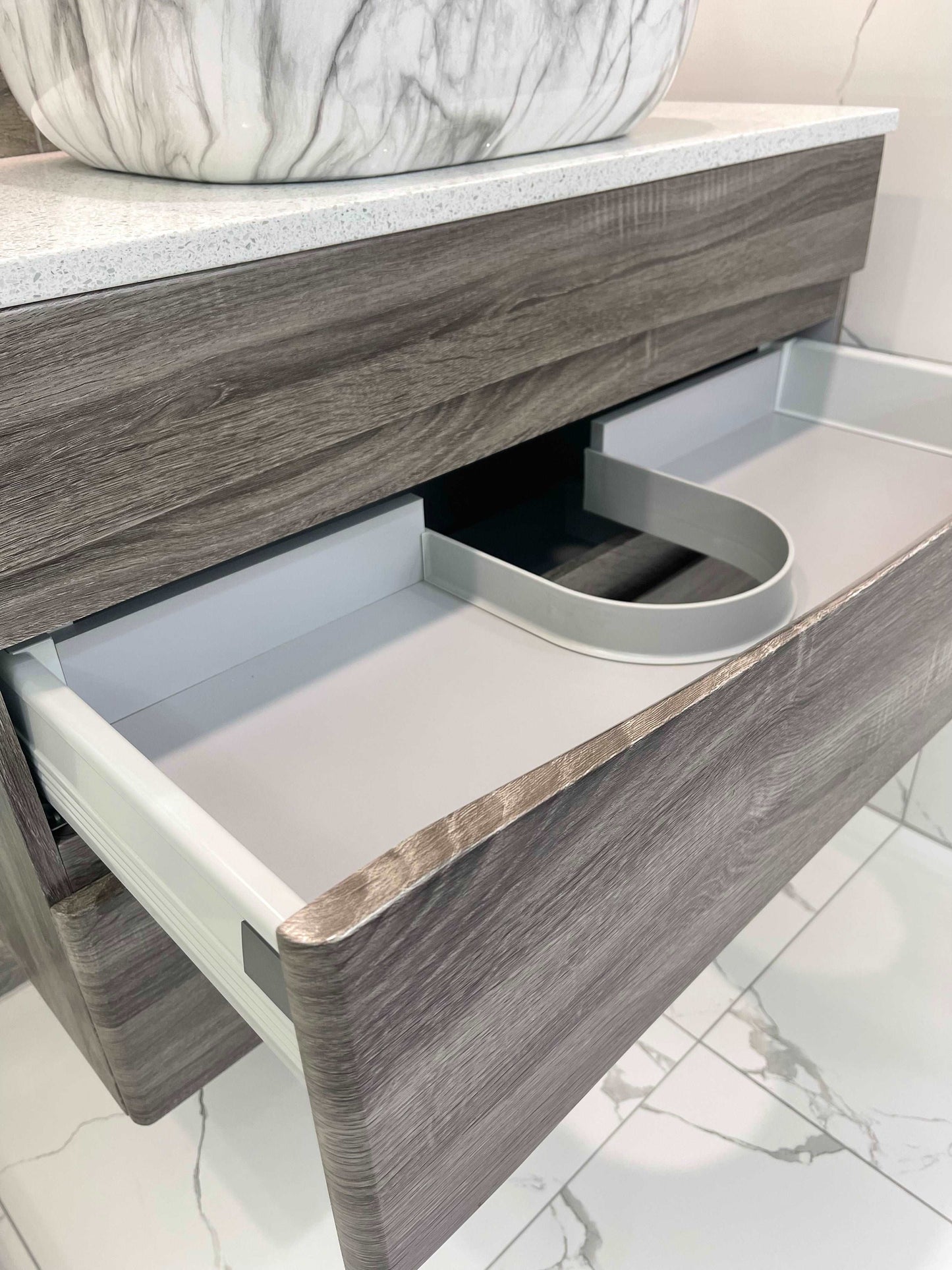 900MM SONOMA OAK GREY SINGLE BOWL WALLHUNG VANITY WITH CERAMIC TOP