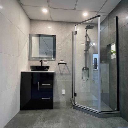 900X900 BLACK DIAMOND FRAMELESS SHOWER GLASS